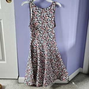 Floral Cross-Back Hollister Dress